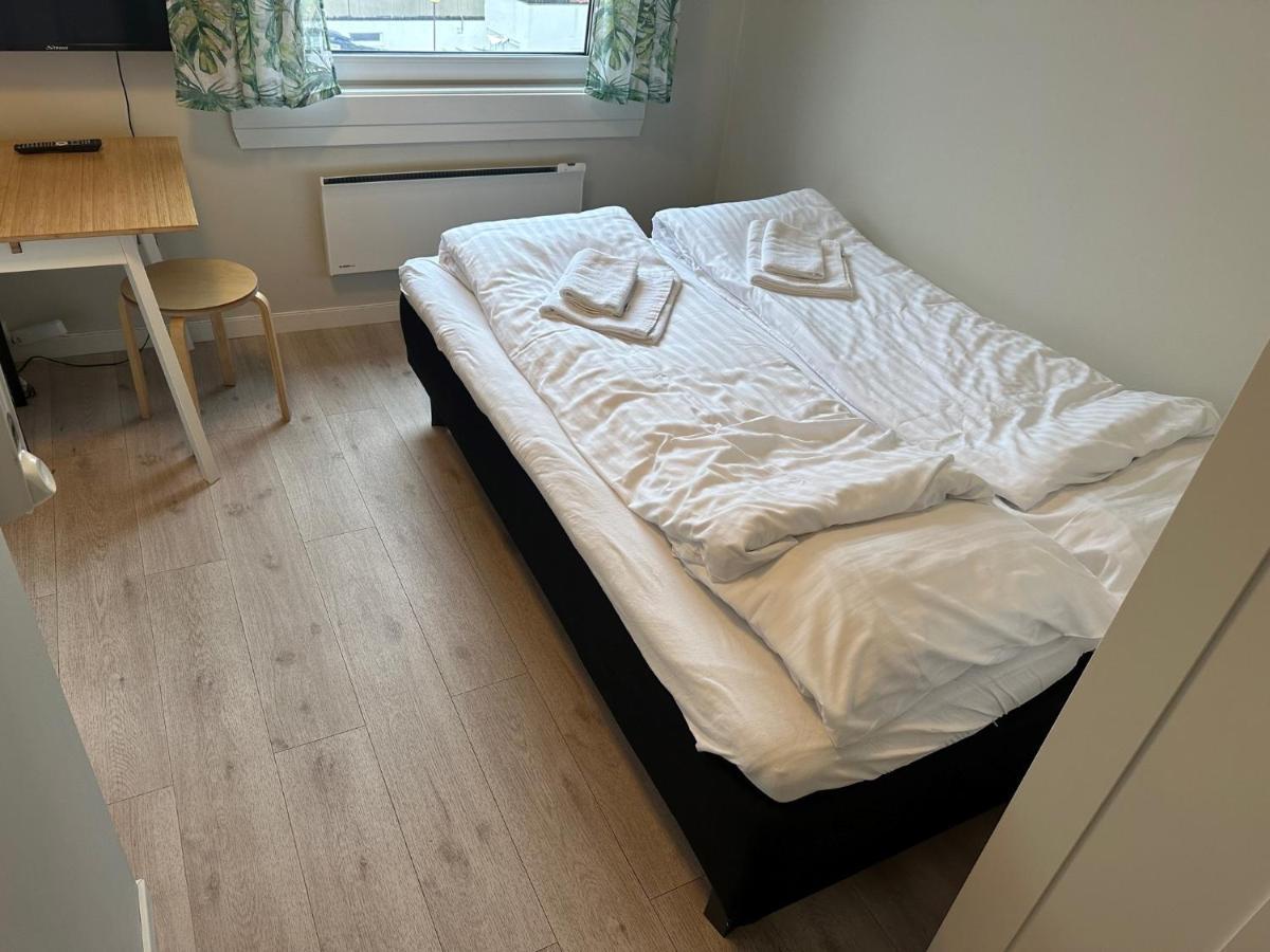 Andalsnes Sentrum 1-Room Apartment No3 Buitenkant foto